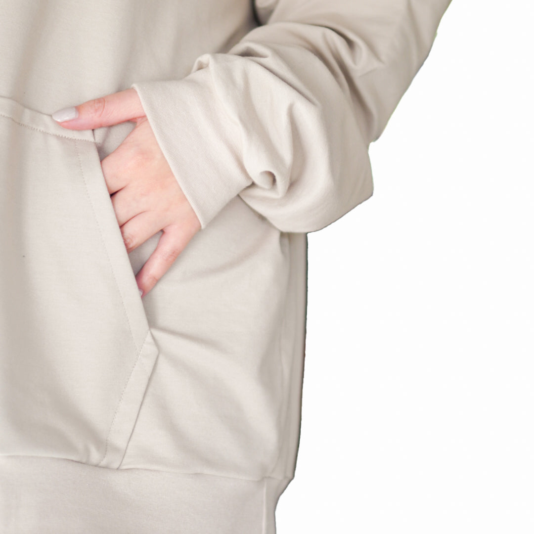 Farbharmonie im Nähzimmer: Wie Unistoffe sich perfekt ergänzen