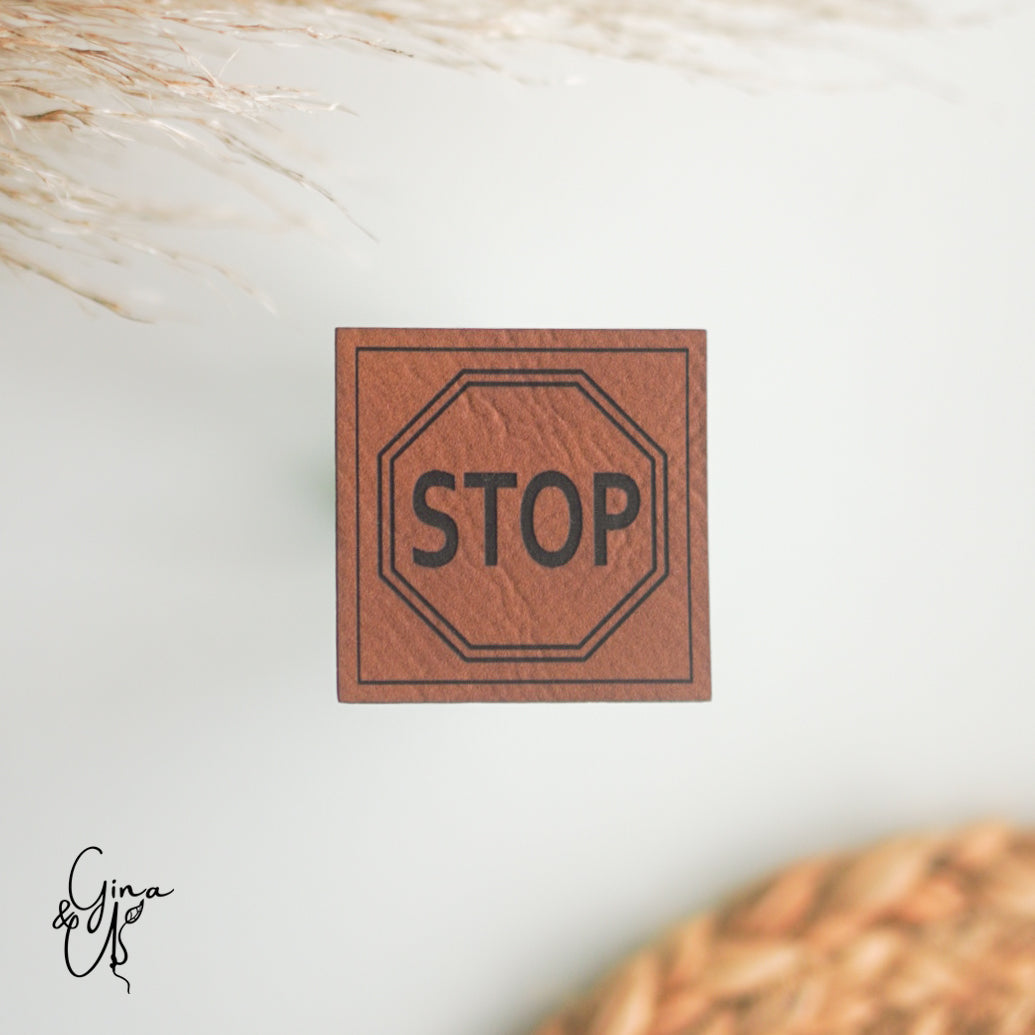 Kunstlederlabel „Stop“ LETZTE CHANCE