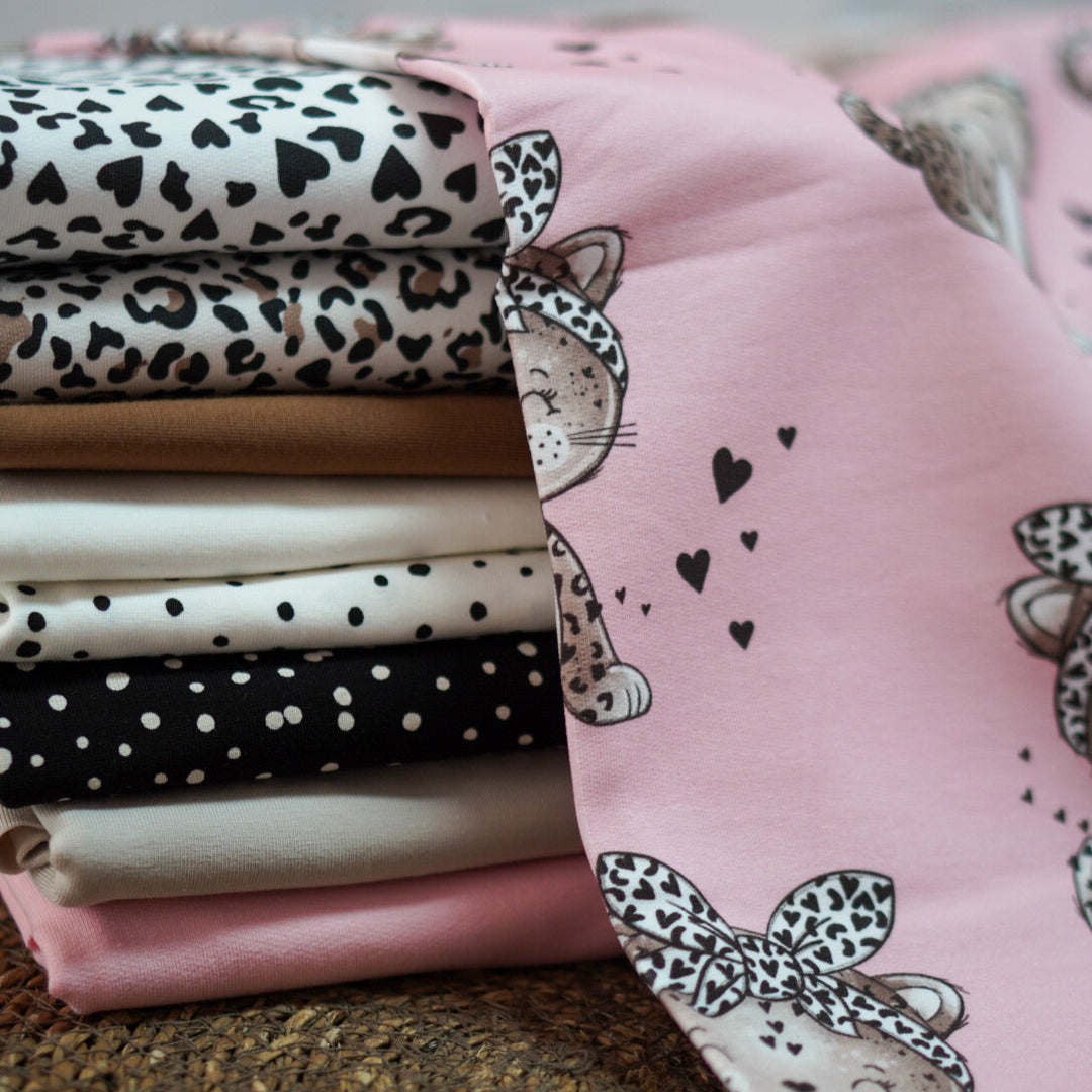 Kinderstoff Meterware süße Katze mit Leo Haarband von Katzengold Design