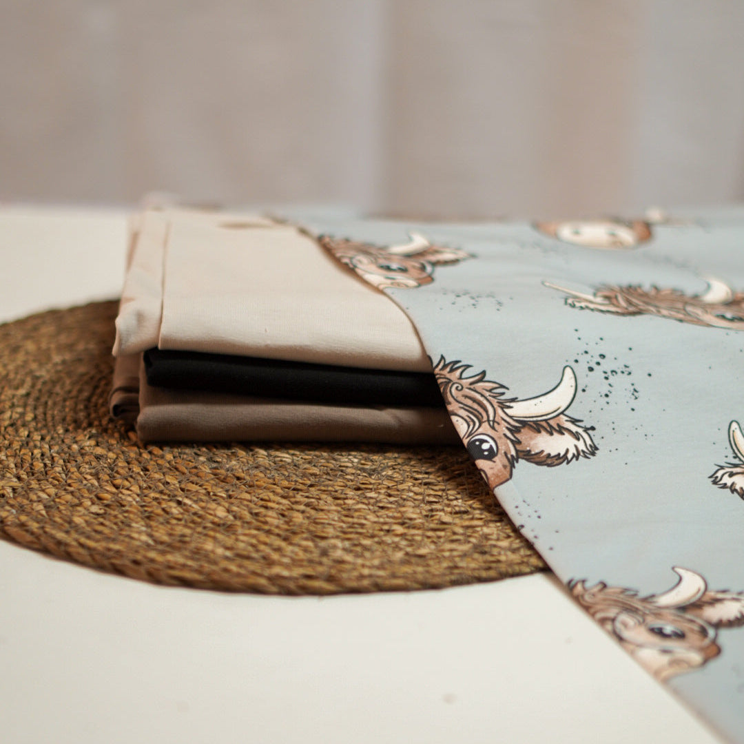 Kinderstoff süße Kuh mit Brille von Katzengold Design mit Kombistoffen