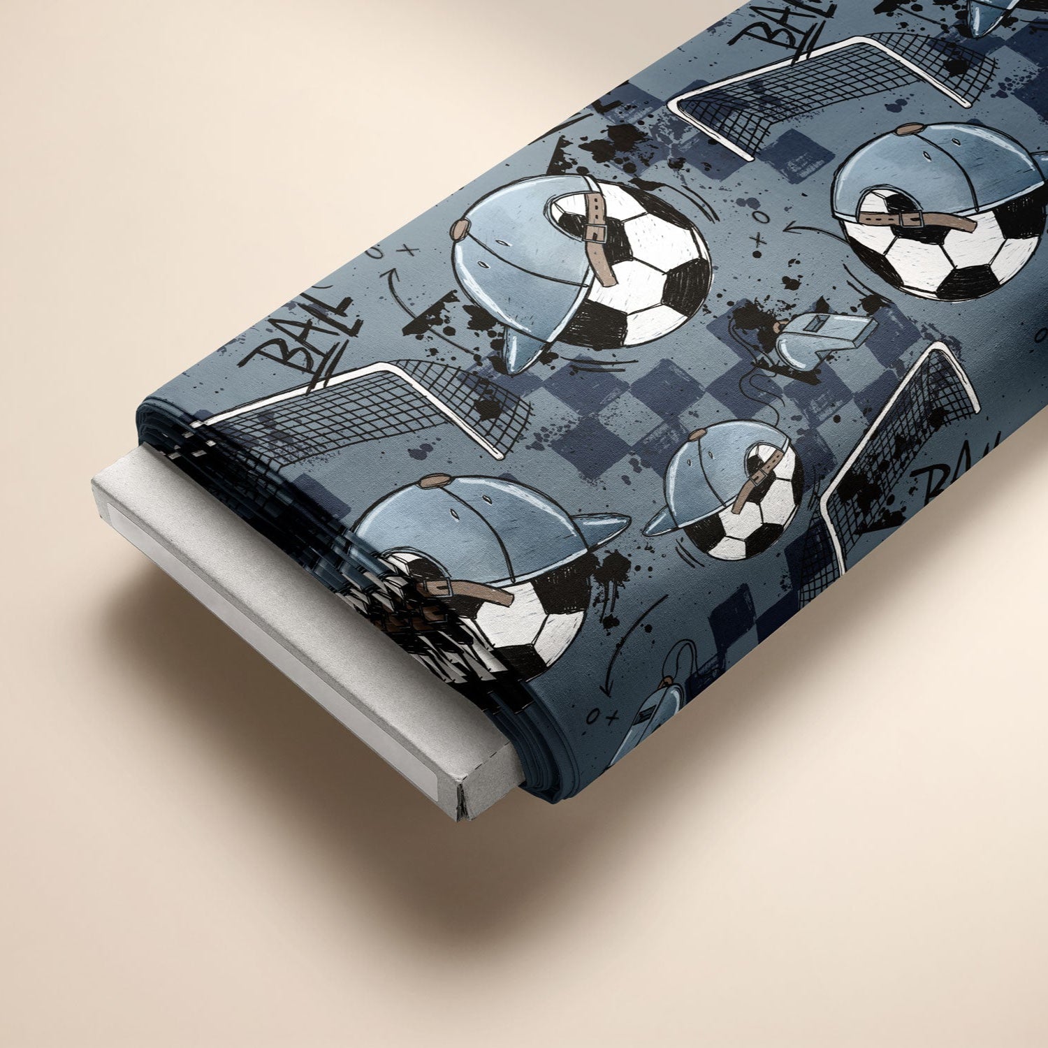 Kinderstoff Meterware Jungsstoff mit Fußball und Toren und Pfeife von Katzengold Design