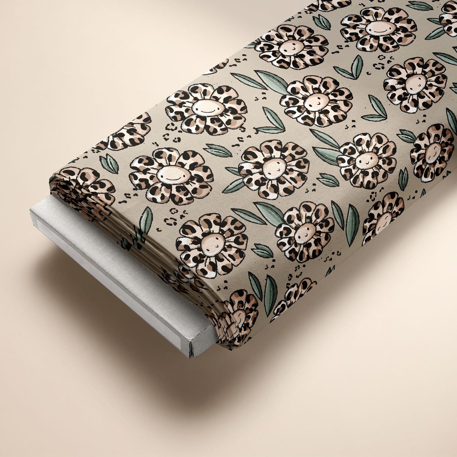 Kinderstoff Meterware süße Blumen in Leo Optik mit Gesichtern von Katzengold Design 