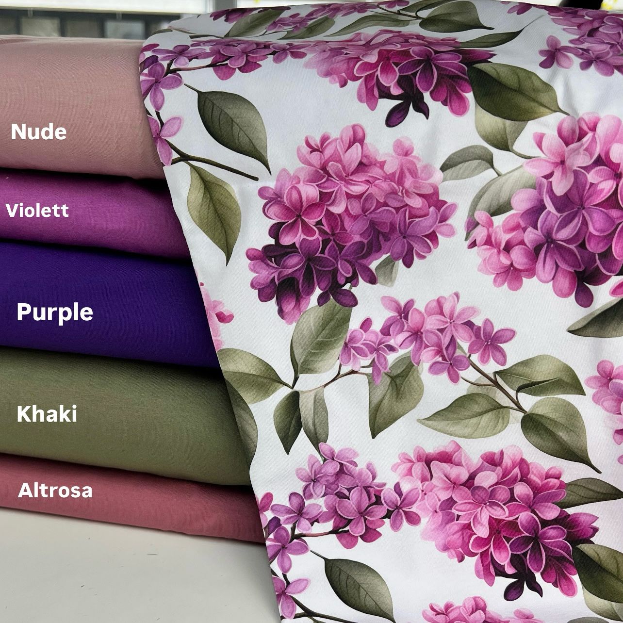 Damenstoff Meterware Flieder Blumenstoff Kombistoffe