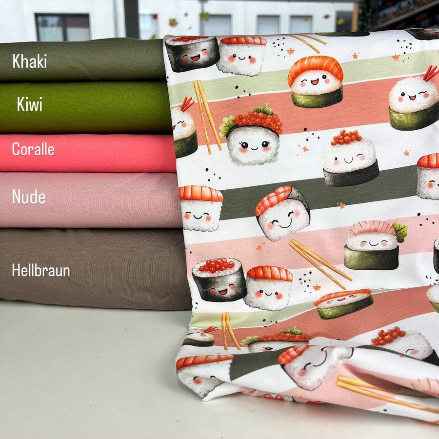 Kinderstoff mit fröhlichem Sushi mit Gesichtern Kombistoffe