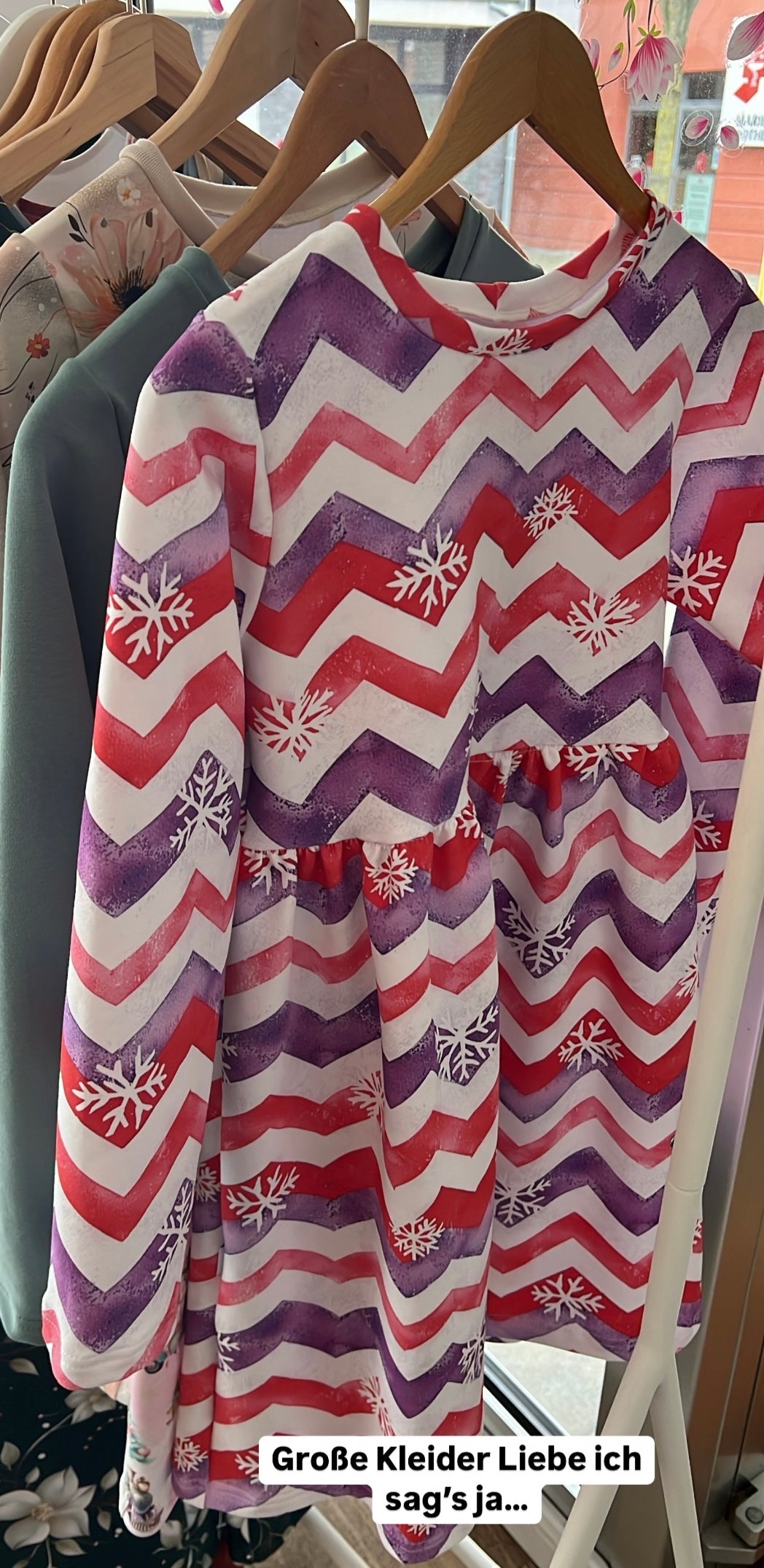 individuelles Basic Dress 92-134