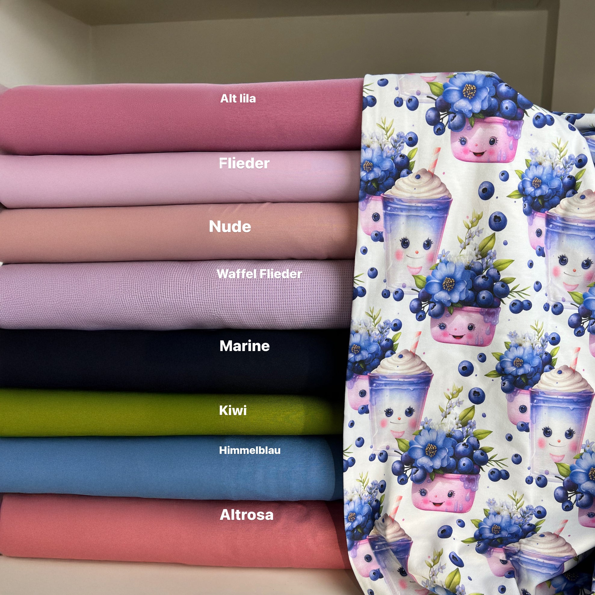 Kinderstoff Damenstoff Blaubeer Shake Kombistoffe