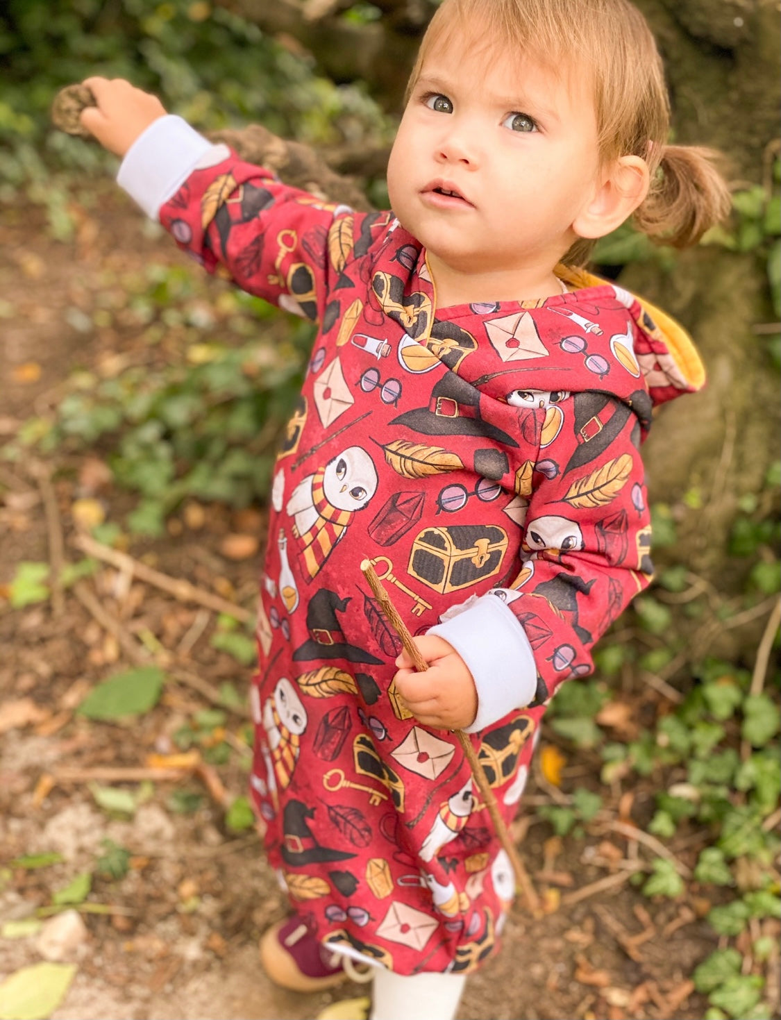 Individuelles Hoodiekleid Ella  74/80 BIS 110/116